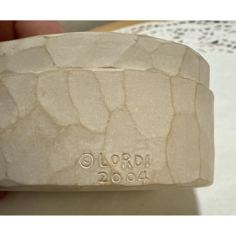 Willow Tree Demdaco Tenderness Trinket Box #26613 Susan Lordi 2004 Mother Child - Picture 5 of 11